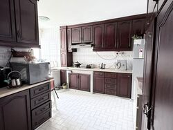 Blk 533 Hougang Avenue 6 (Hougang), HDB Executive #587259421